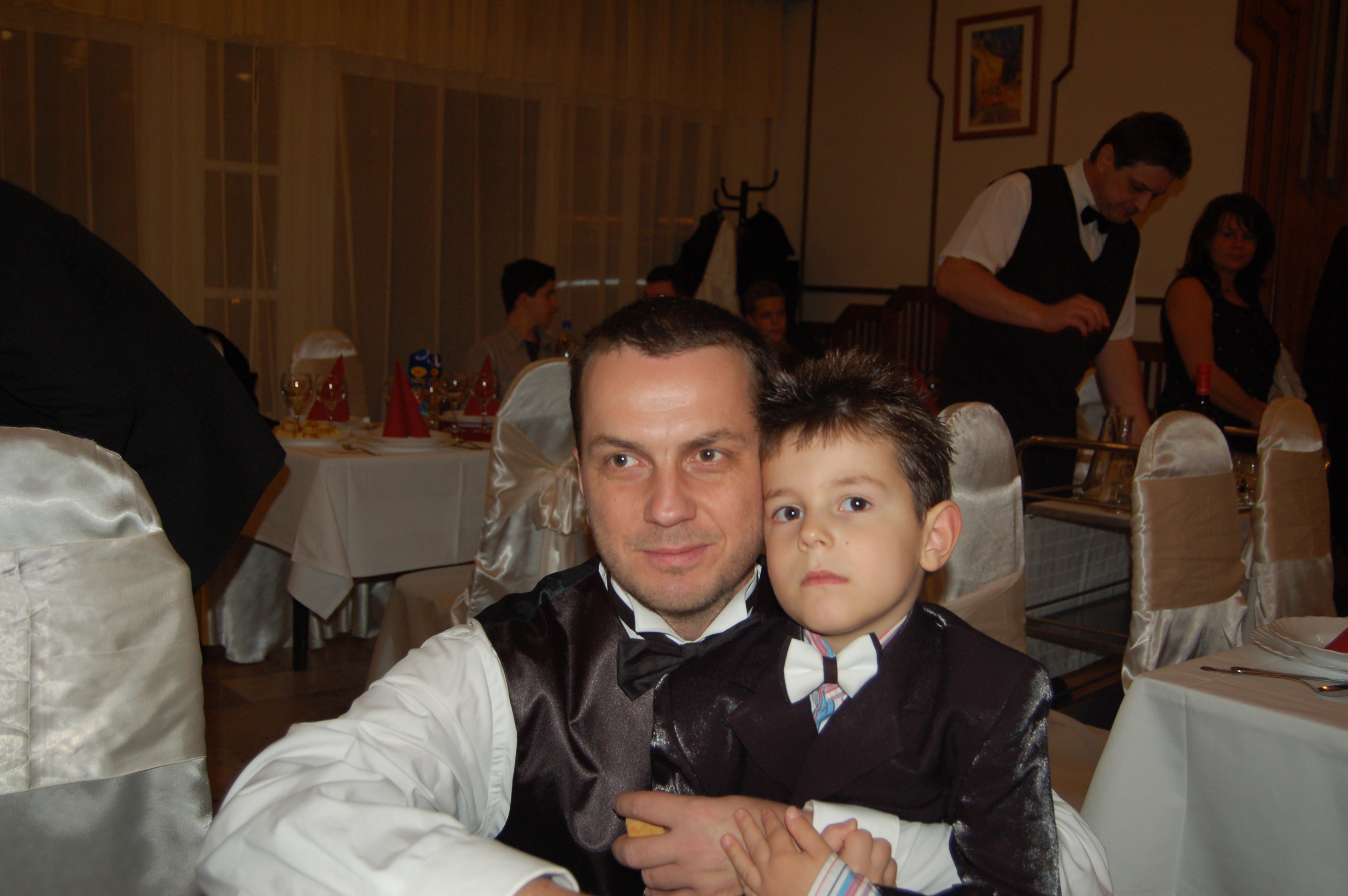 VI. Evangélikus bál 011.JPG