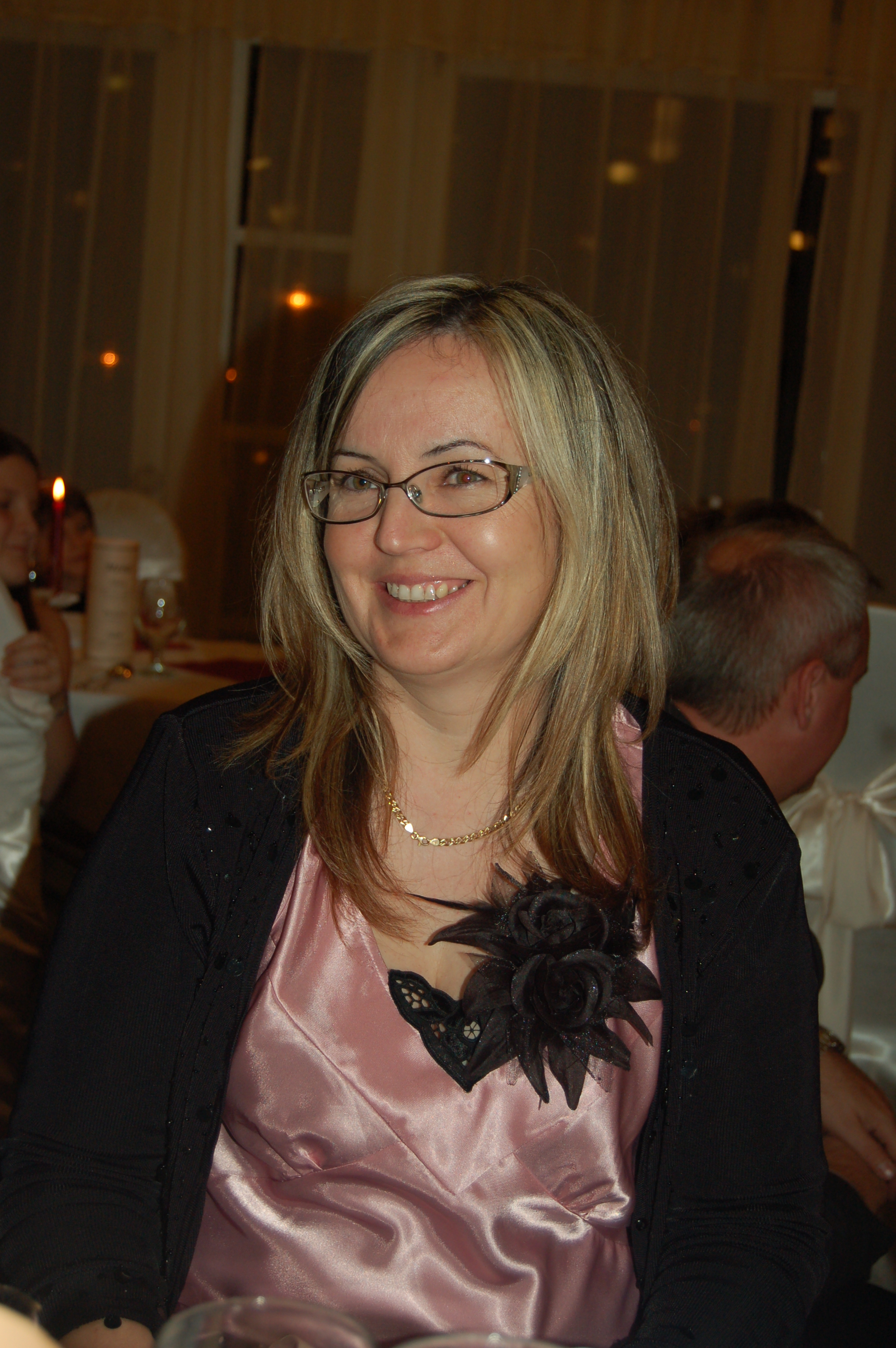 VI. Evangélikus bál 020.JPG