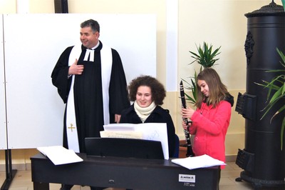 DSC03210.jpg - small